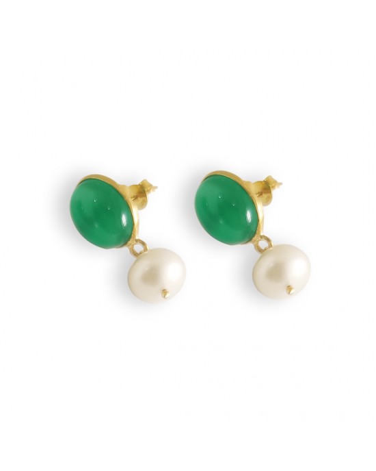 Green Onyx and pearl earrings in 18k gold plated silver Green Onyx and pearl earrings in 18k gold plated silver