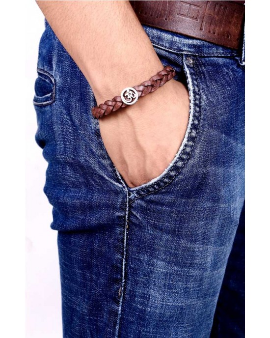 Trendy Om Bracelet in Silver Trendy Om Bracelet in Silver