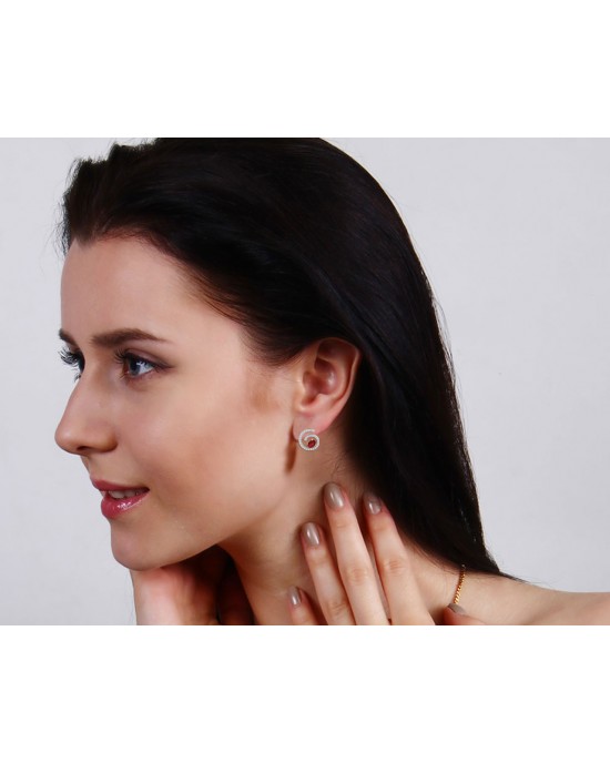 Verica ruby Earrings in Gold with diamonds Verica ruby Earrings in Gold with diamonds