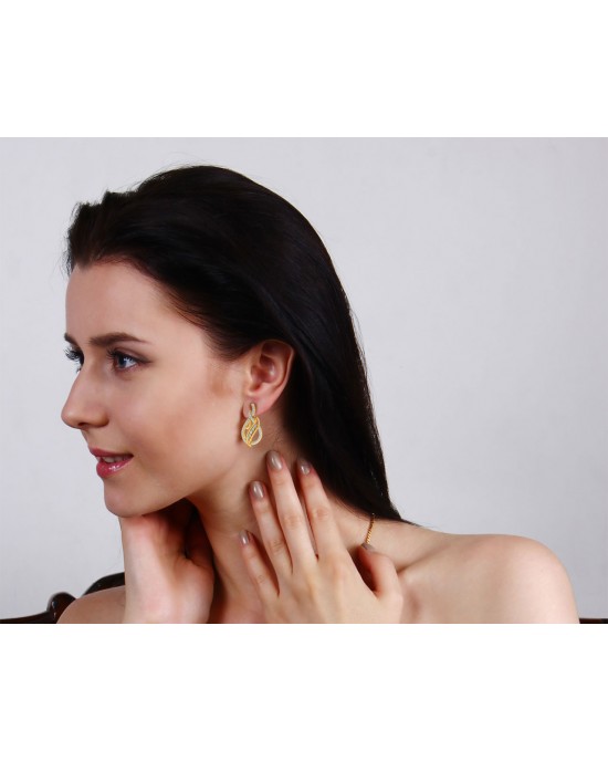 Eliza Diamond Earrings in Gold Eliza Diamond Earrings in Gold