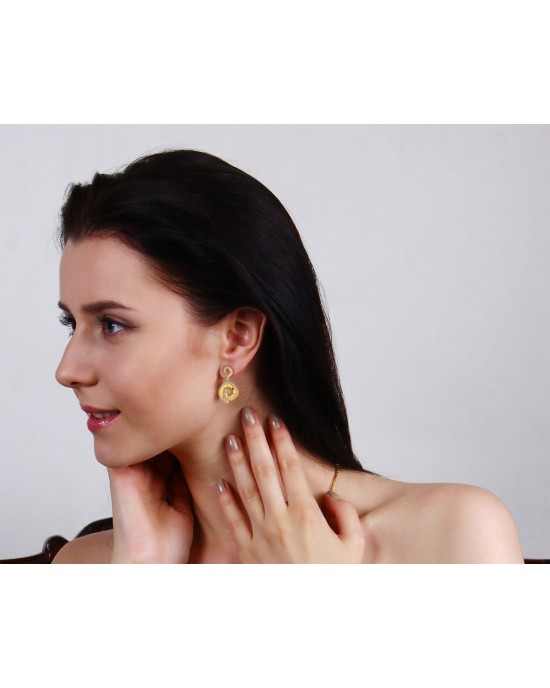Faren Diamond Earrings in Gold Faren Diamond Earrings in Gold