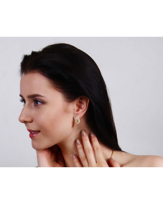 Rimi Diamond Earrings in gold Rimi Diamond Earrings in gold
