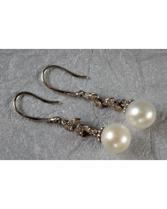 Pearl Drops with Diamonds Pearl Drops with Diamonds