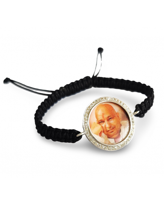 Auspicious guruji swaroop bracelet in gold with diamonds Auspicious guruji swaroop bracelet in gold with diamonds